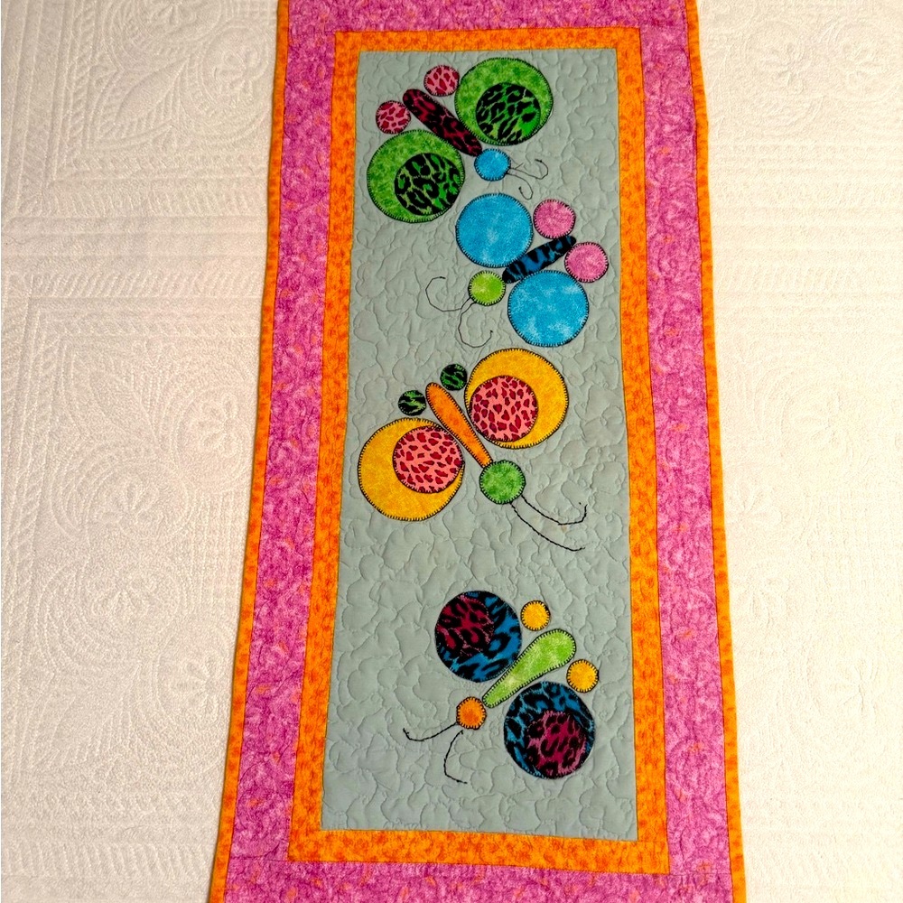 Hand Made Quilted Table Runner/ Topper /Mat ~ Multi Color Butterflies - Picture 7 of 7